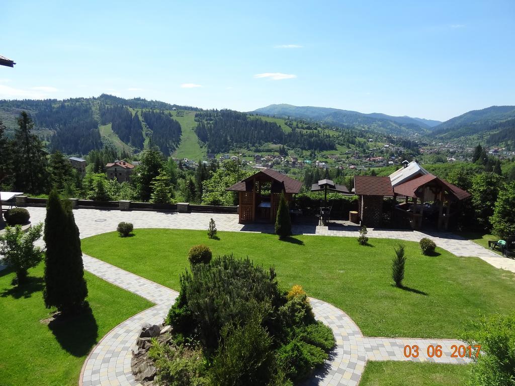 Hotel Alpenhof Pansion Slavske Esterno foto